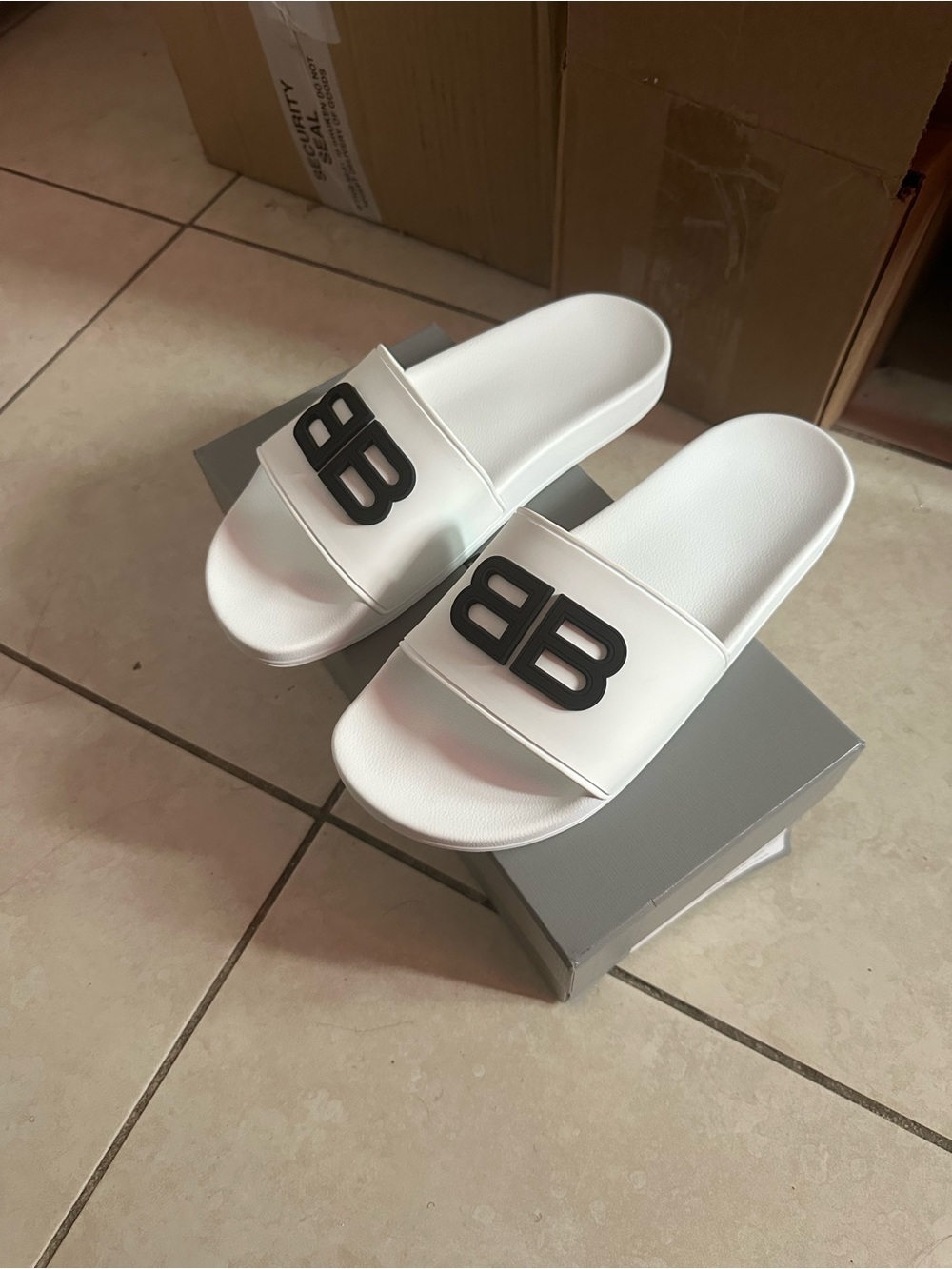 Balenciaga White Slides with Black Double B Logo - Picture 3 of 3